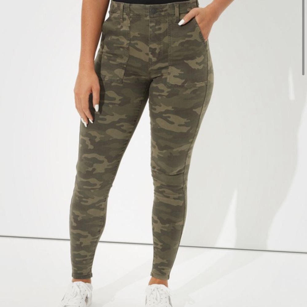 American eagle curvy jeans